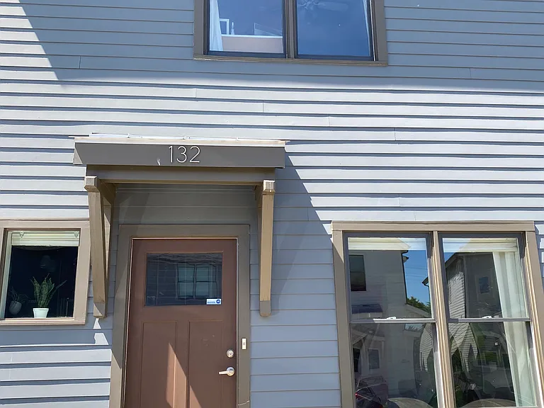 132 Gale Park Ln — Photo 32