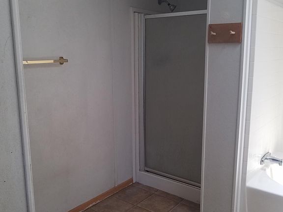 5th image of 3840 Sage Ln