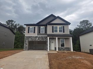 339 E Pyrenees Dr, Wellford, SC 29385