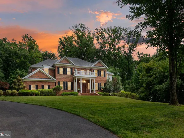 2605 Chestnut Woods Ct, Reisterstown, MD 21136