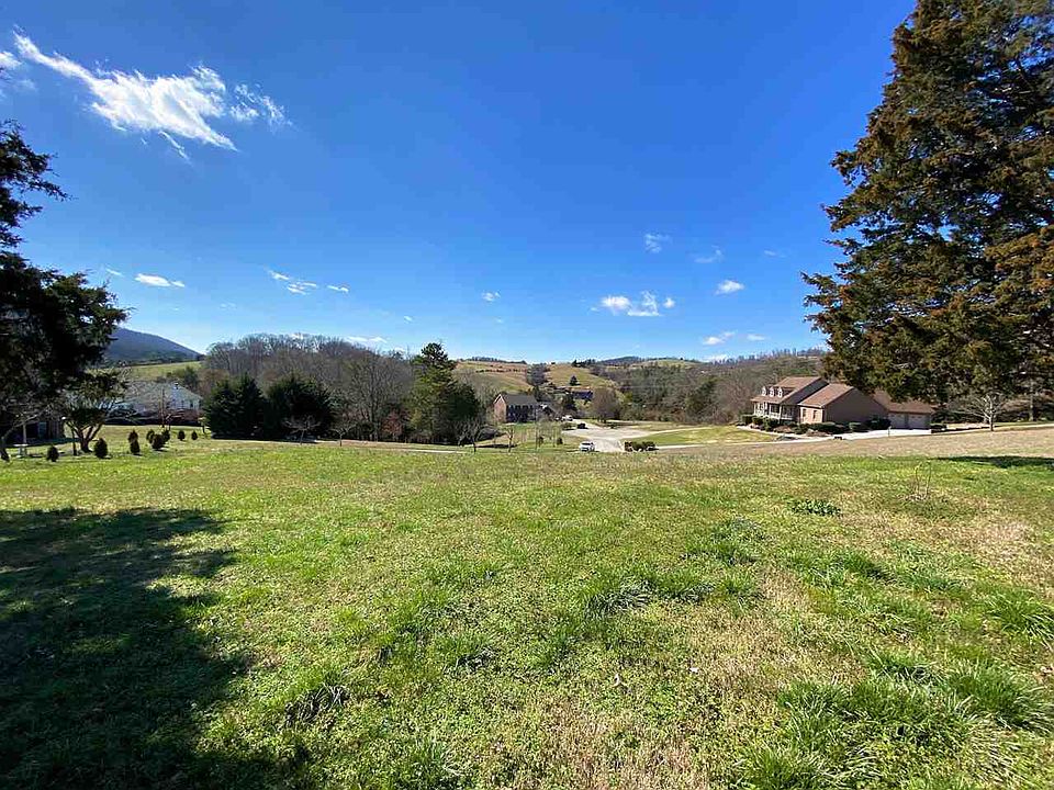 1st image of 606 Eagle Way