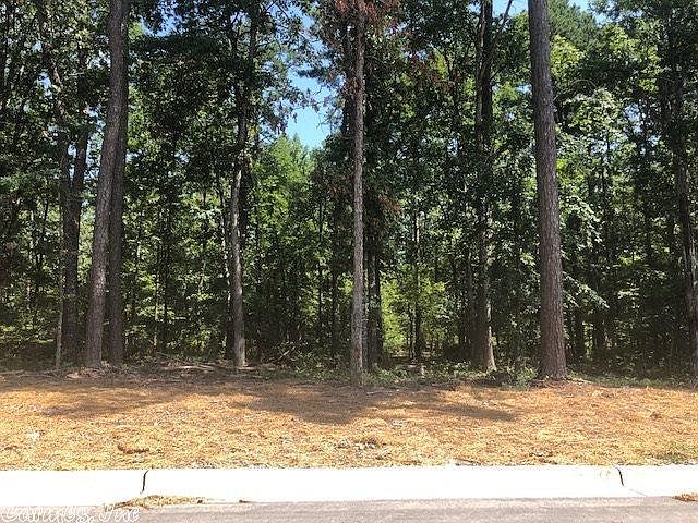 1st image of 104 Hallen Ln