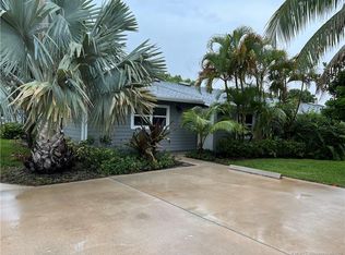 9099 SE Hobe Ridge Ave, Hobe Sound, FL 33455