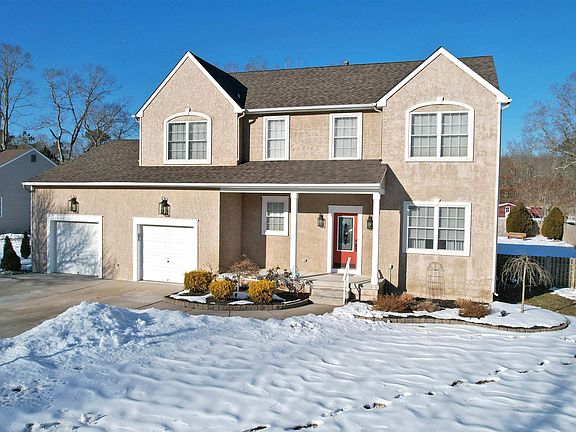 2nd image of 6 Lenwood Ct