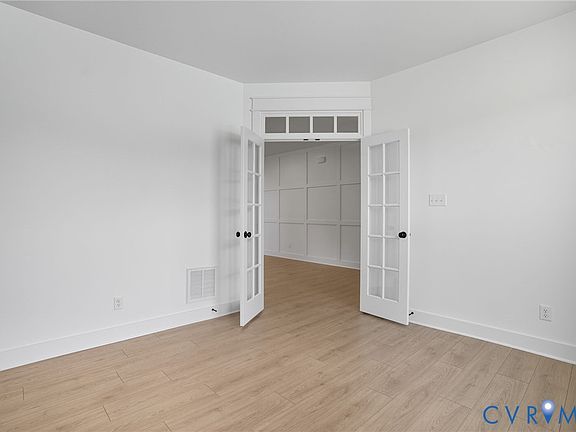 4th image of 8028 Dandridge Dr