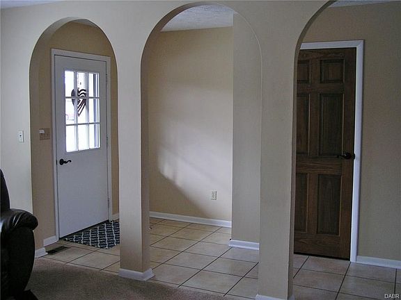 5th image of 3414 Garianne Dr