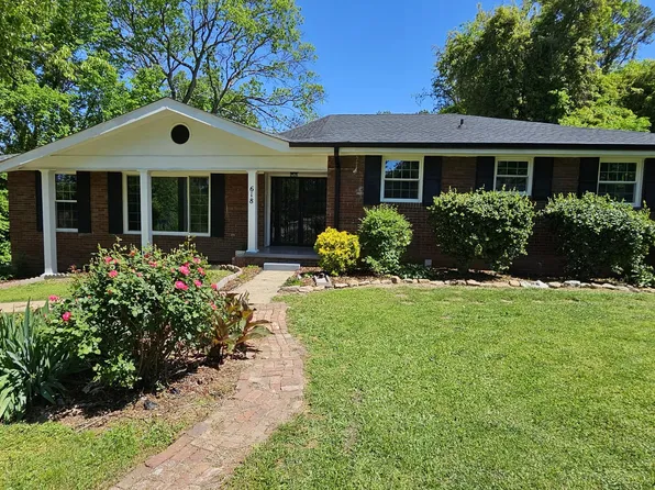 618 Mooremont Ter, Chattanooga, TN 37411