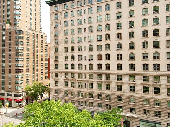 5th image of 2373 Broadway APT 804