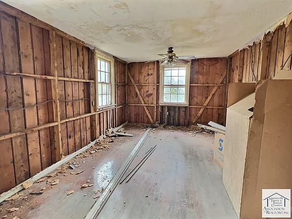 5th image of 1439 Rivermont Hts