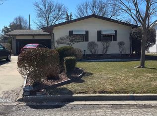 1908 Heights Ct, Bay City, MI 48708