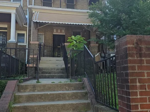 4527 9th St NW, Washington, DC 20011