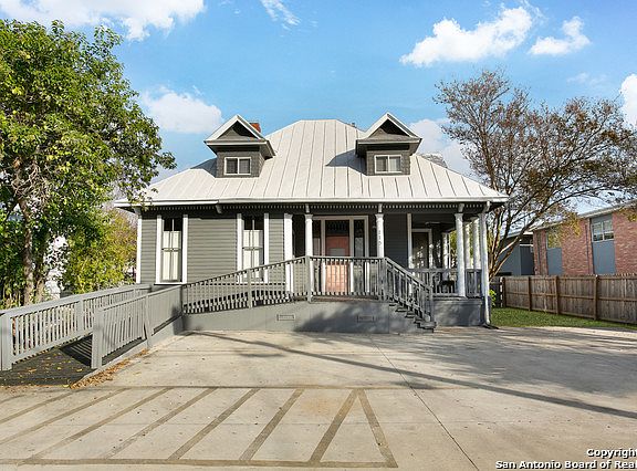 3rd image of 116 Lewis St