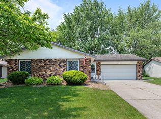 1113 Flamingo Ct, Bradley, IL 60915