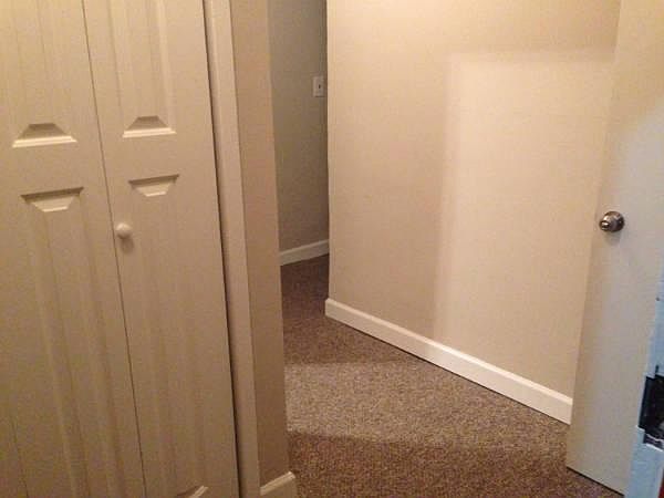 1st image of 1360 W Touhy Ave APT 102
