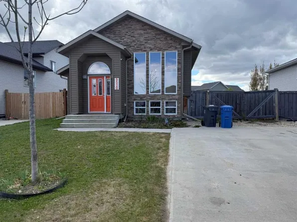9520 NE 92nd St, Wembley, AB T0H 3S0