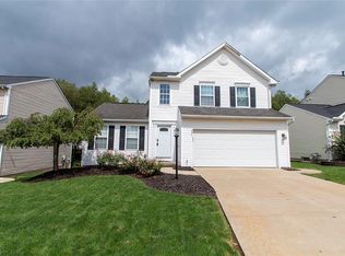 821 Hunter Ridge Dr, Streetsboro, OH 44241