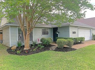 585 S Deerfield Dr, Canton, MS 39046