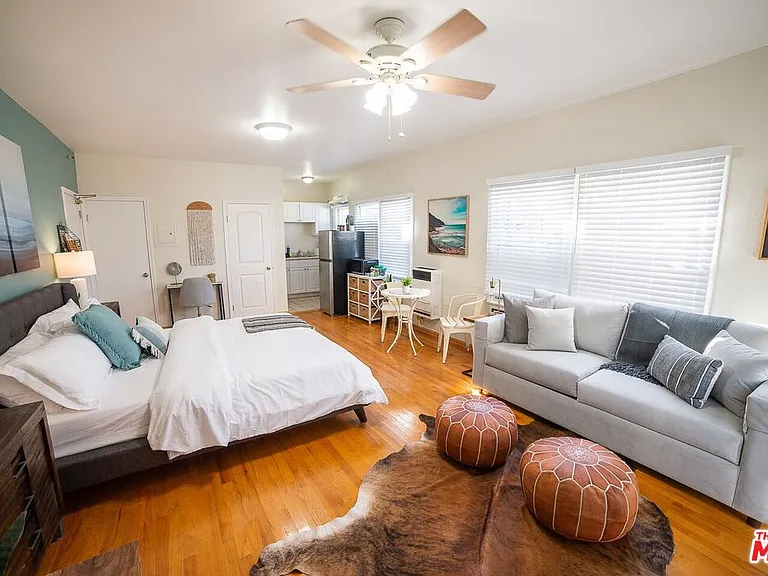 26 Breeze Ave #2 — Photo 2
