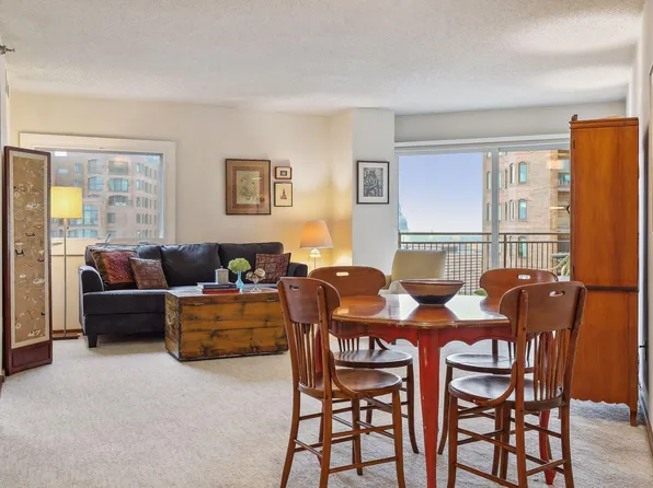 1225 Lasalle Ave APT 1602, Minneapolis, MN 55403