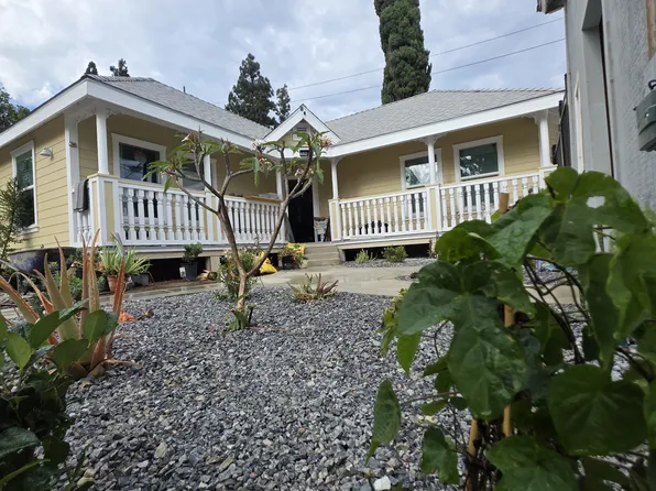 402 E Pine St, Santa Ana, CA 92701