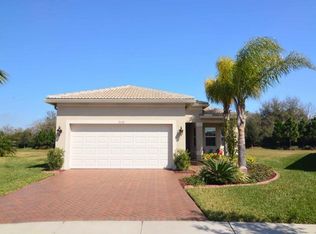 5110 Indian Shores Pl, Wimauma, FL 33598