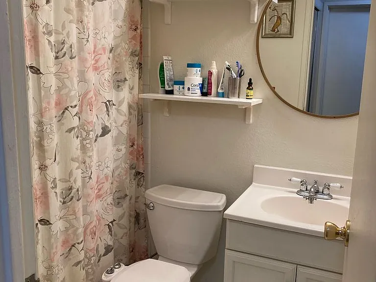 850 W Moorhead Cir #3C — Photo 2