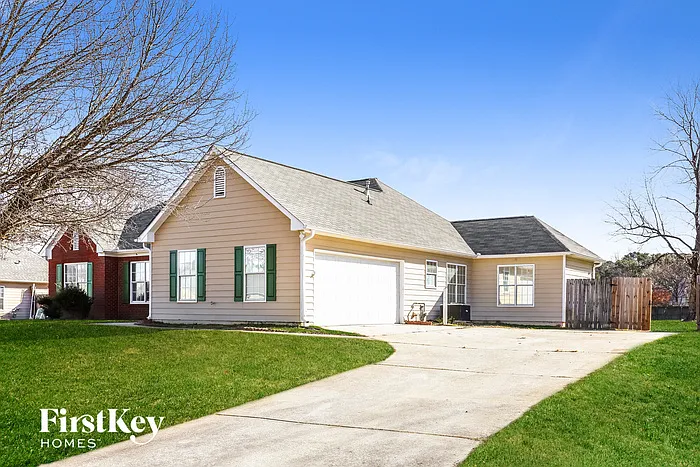 120 Grayview Ct photo 1