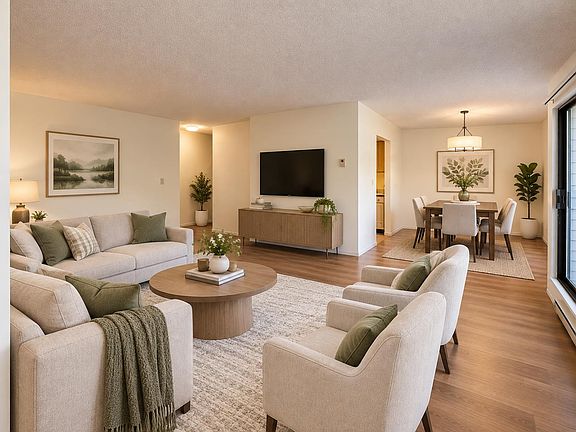 3rd image of 8400 Ackroyd Rd #216