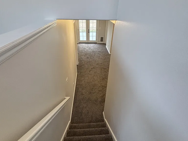 4102 E Smith Ranch Rd — Photo 18