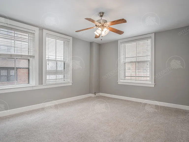 229 Ward Pkwy — Photo 23