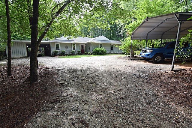 1st image of 147 Misty Woods Dr