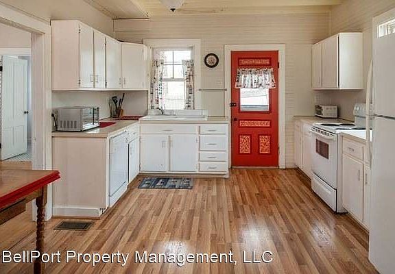 4th image of 47 Union Ave