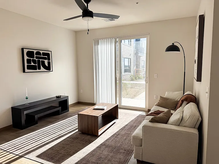 Illuminate Luxury Residences — Photo 29