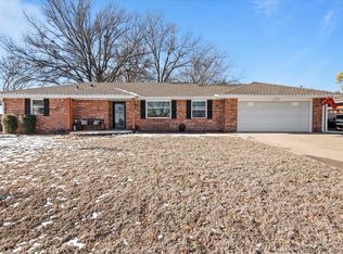 4715 SE Barlow Dr, Bartlesville, OK 74006