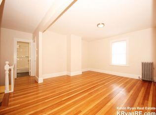 93 Cushing St #2F, Waltham, MA 02453