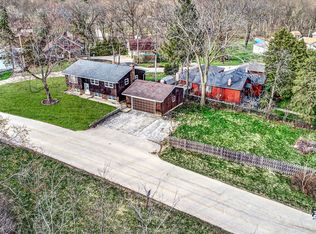 21655 W Elm St, Lake Villa, IL 60046