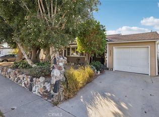 7331 Capps Ave, Reseda, CA 91335