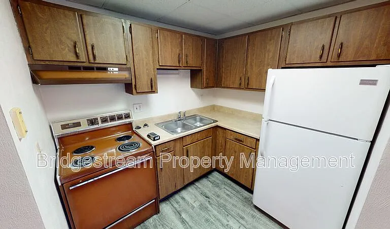 124 Chestnut St #105 — Photo 3