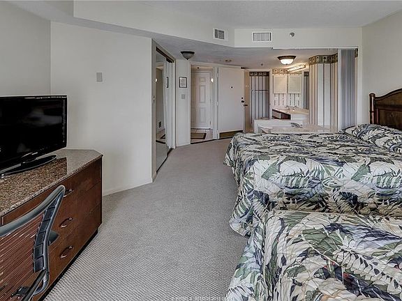 5th image of 1 Ocean Ln APT 1503