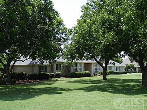 1st image of 6320 Oak Hollow Dr