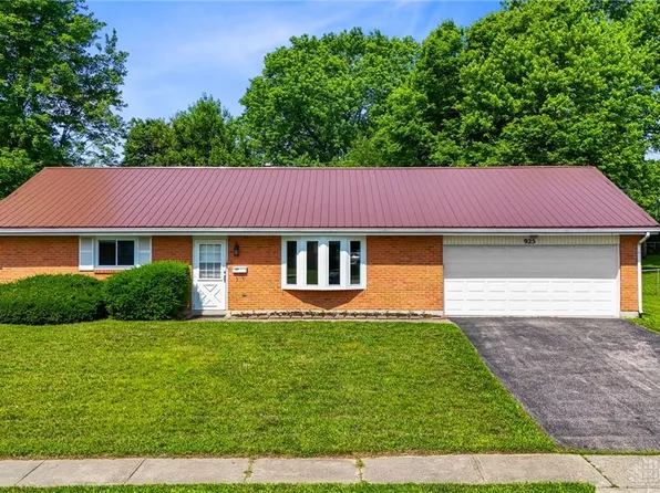 925 Robinette Ave, Vandalia, OH 45377