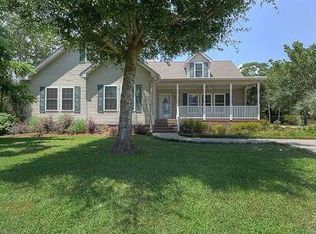 119 Leslie Ln, Swansboro, NC 28584