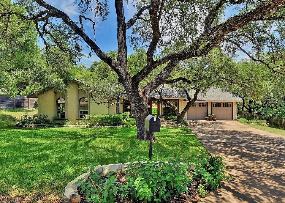 1st image of 6202 Green Oaks Dr