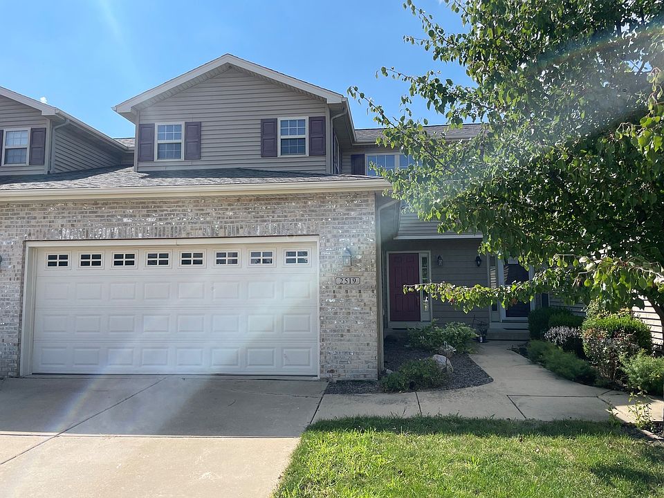 2nd image of 2519 Pembrook Point