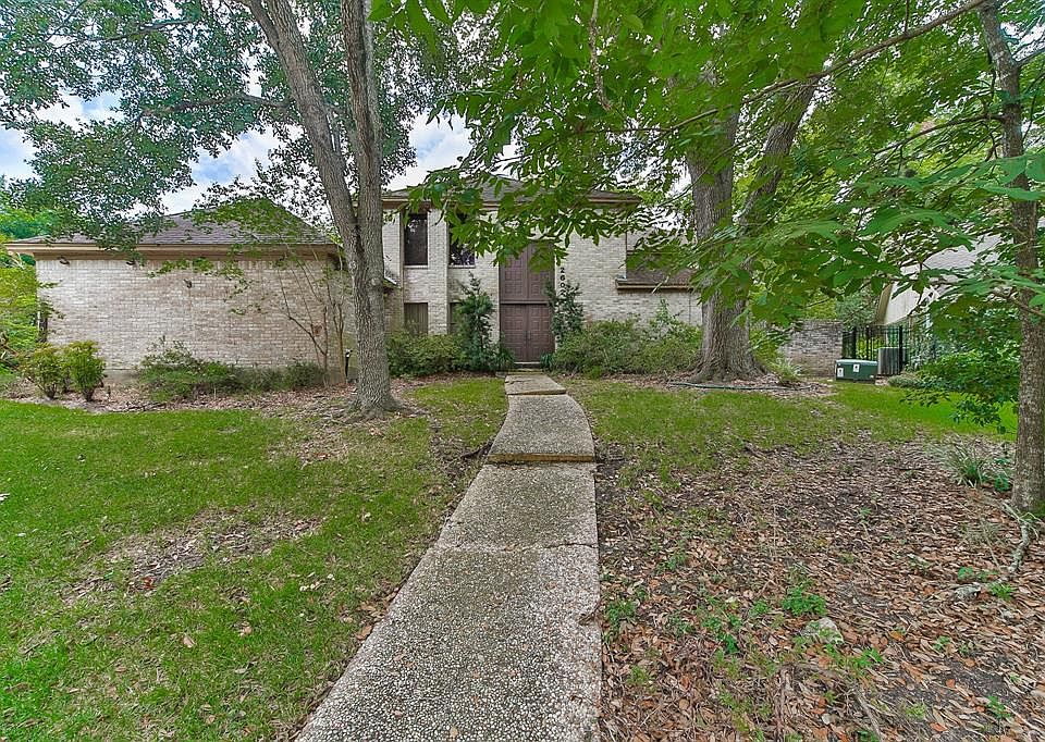 1st image of 2602 Robinson Road Ct