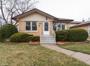7500 Kilbourn Ave, Skokie, IL 60076