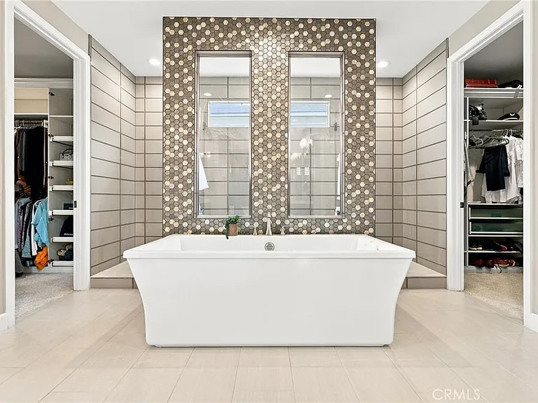24357 W Clear Creek Pl — Photo 44