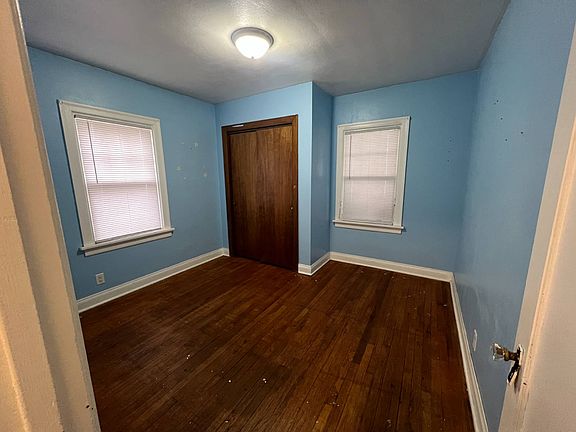 5th image of 606 Harrison St