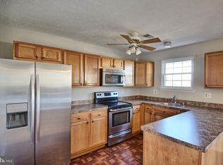 328 Rambling Ridge Ct, Pasadena, MD 21122