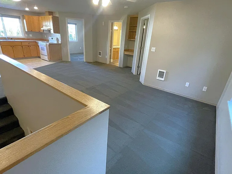 12003 SE Oak St #3 — Photo 4